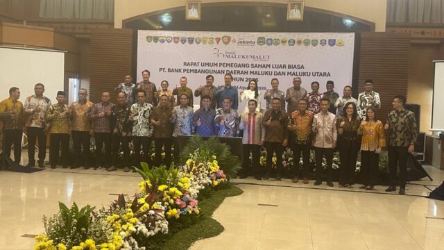 Dorong Pertumbuhan Ekonomi, Bupati Halmahera Timur Hadiri RUPS Luar Biasa PT Bank Maluku di Jakarta