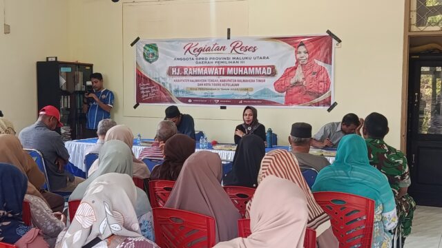 Jalan Tani Jadi Prioritas Rahmawati Saat Reses di Seli Kota Tidore